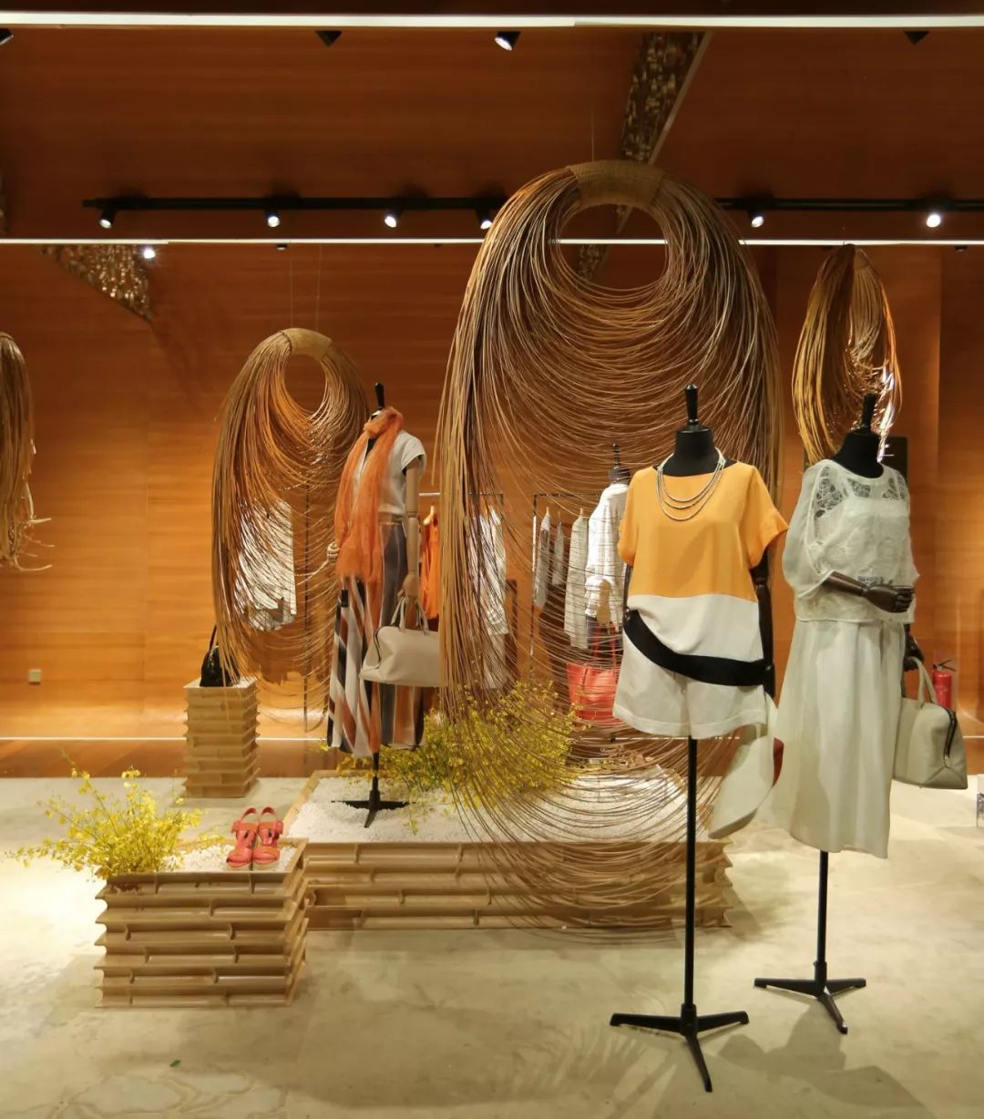 叶锦添美学影响下的跨界装置设计 | 竹与皮影的东方意蕴-12