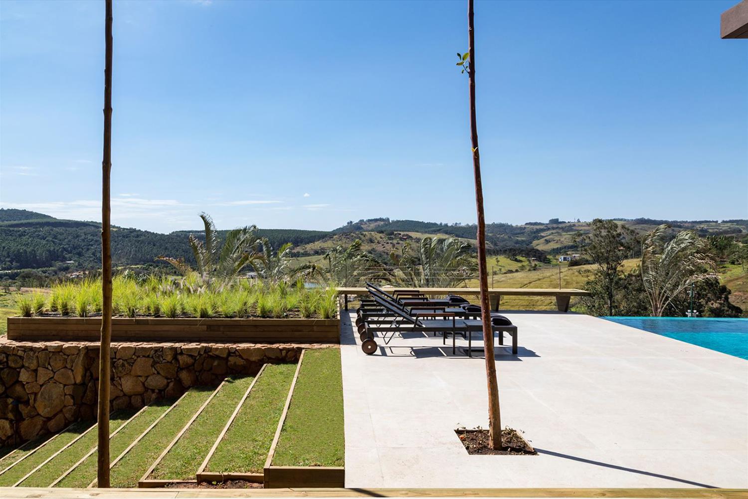 巴西钢木混凝土住宅-21