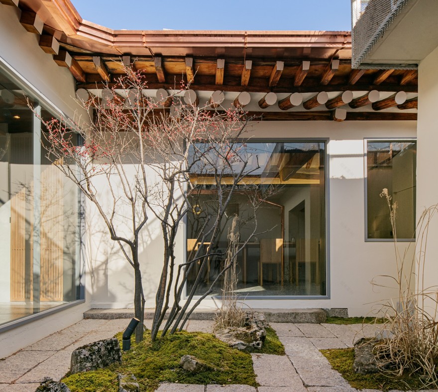 Mangata Restaurant / NOMAL-26