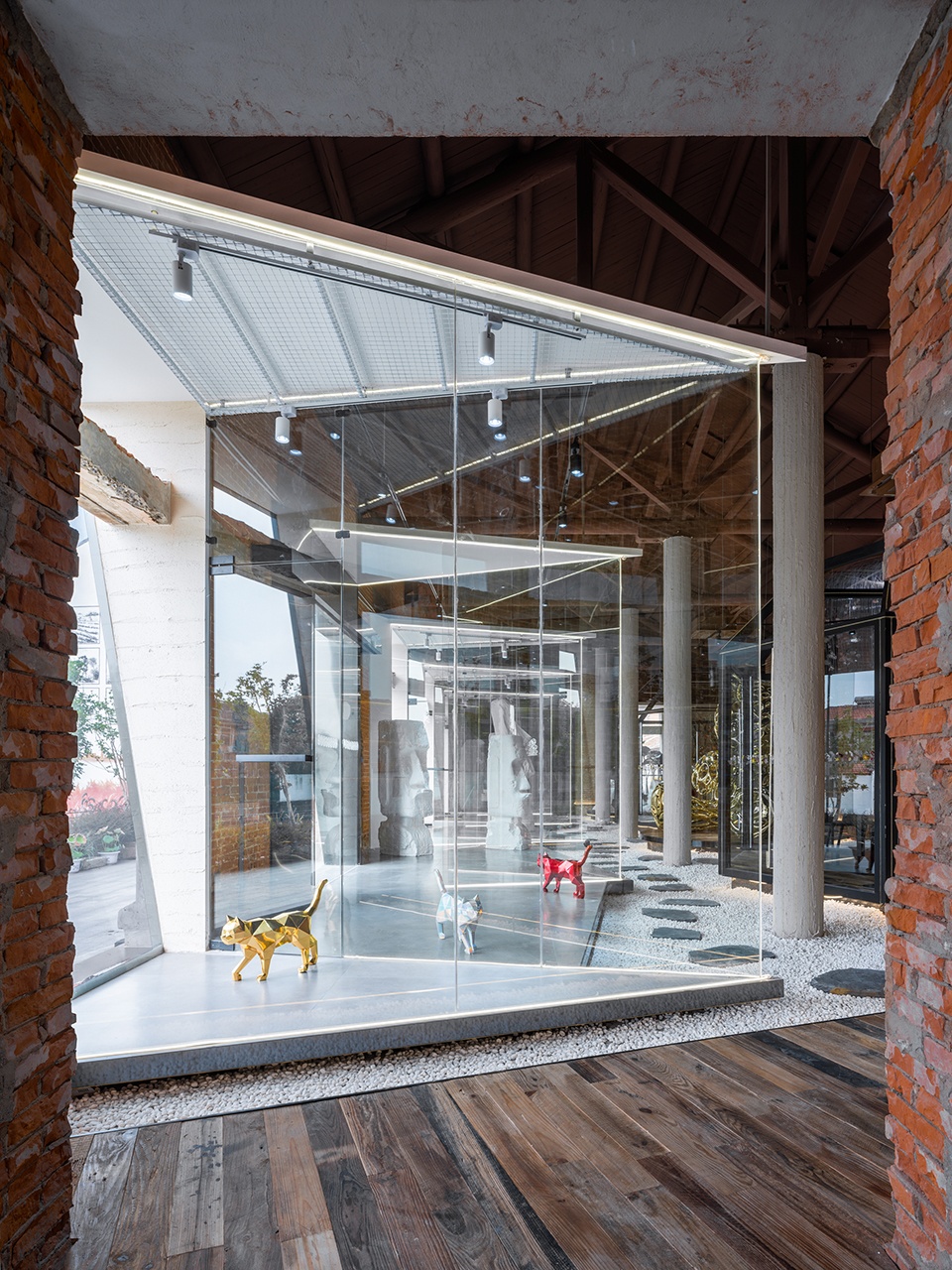 上海嘻谷艺术馆 | 旧粮仓变艺术地标-19