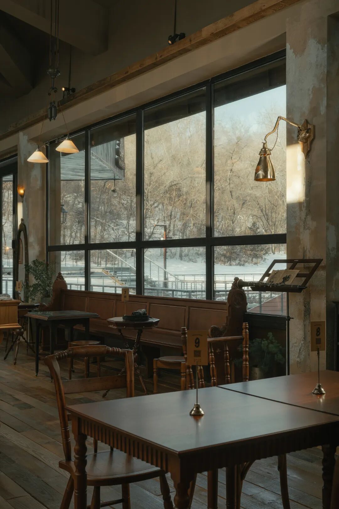 黑松果coffee& pizza丨中国长春丨杨光空间设计工作室-30