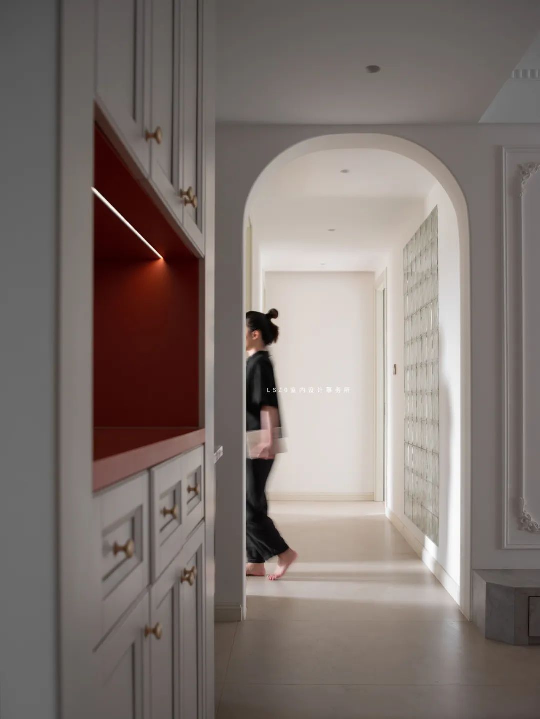 蓝色海洋中的橘红浪漫·田橘海室内设计案例丨LSZ·D 室内设计事务所-18