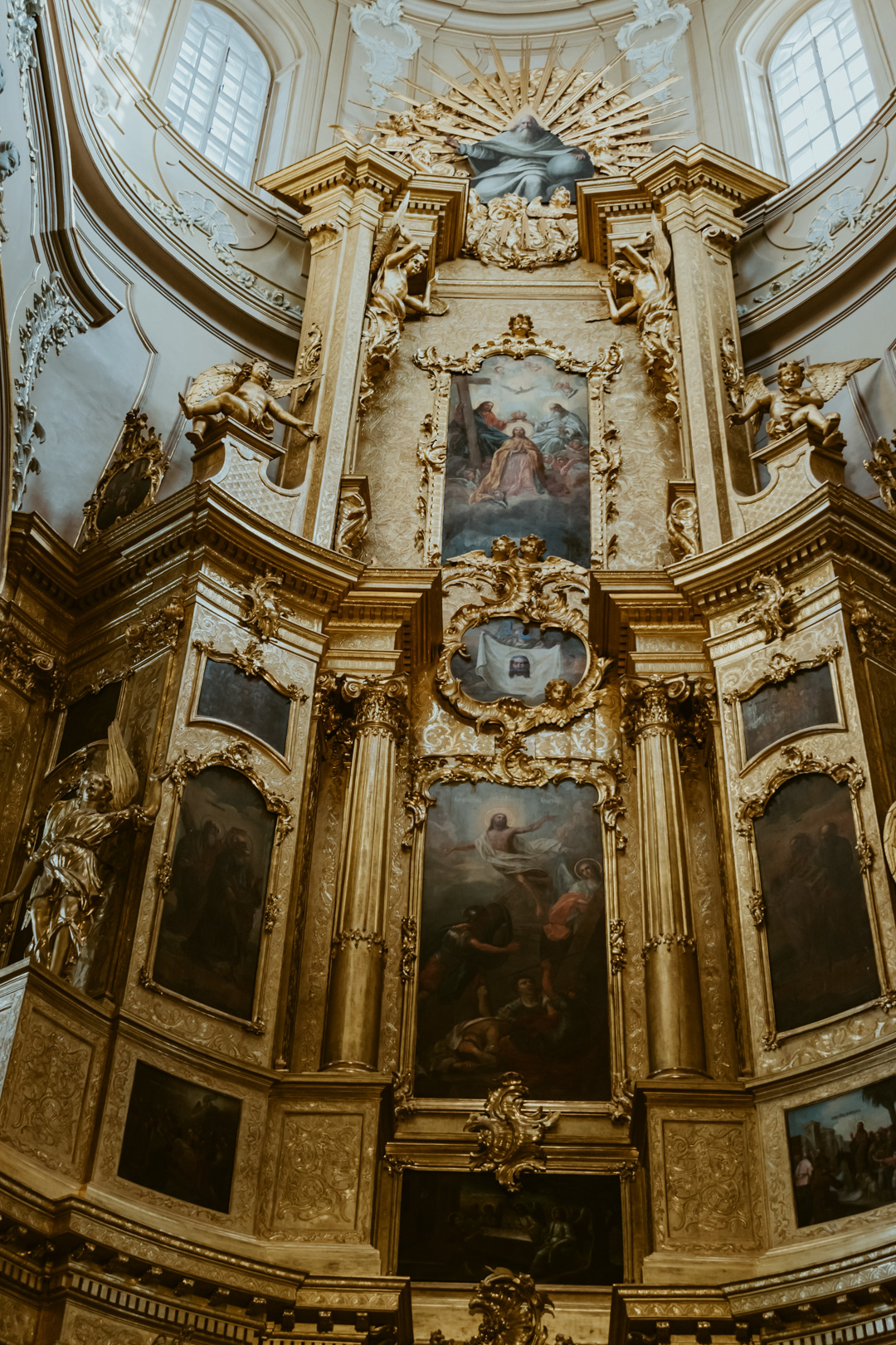 克列缅特斯基教堂室内设计丨srgusev-5