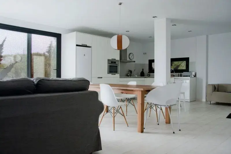 西班牙 Infiniski Menta House | 预制钢结构的诗意建筑-7