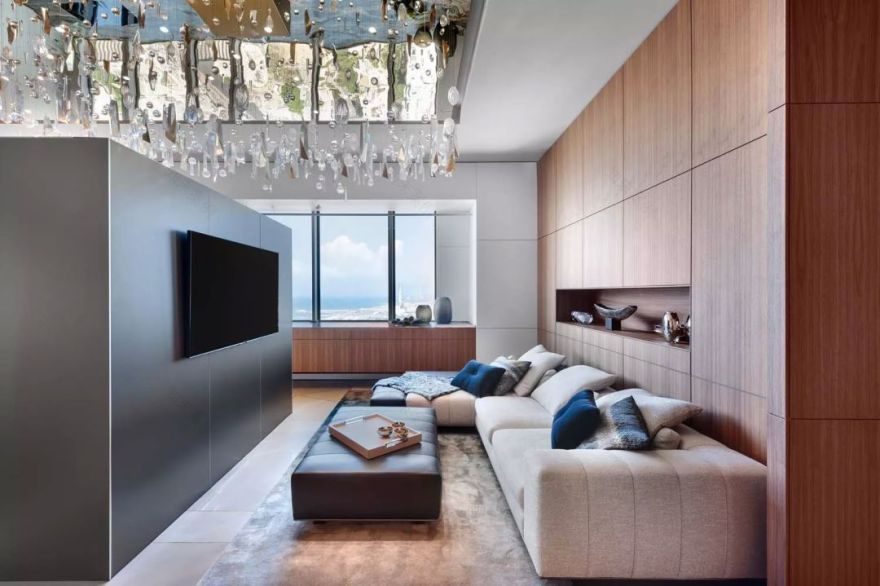 Yael Gal 打造乌克兰基辅奢华公寓,隐藏厨房与室内瀑布成亮点-25