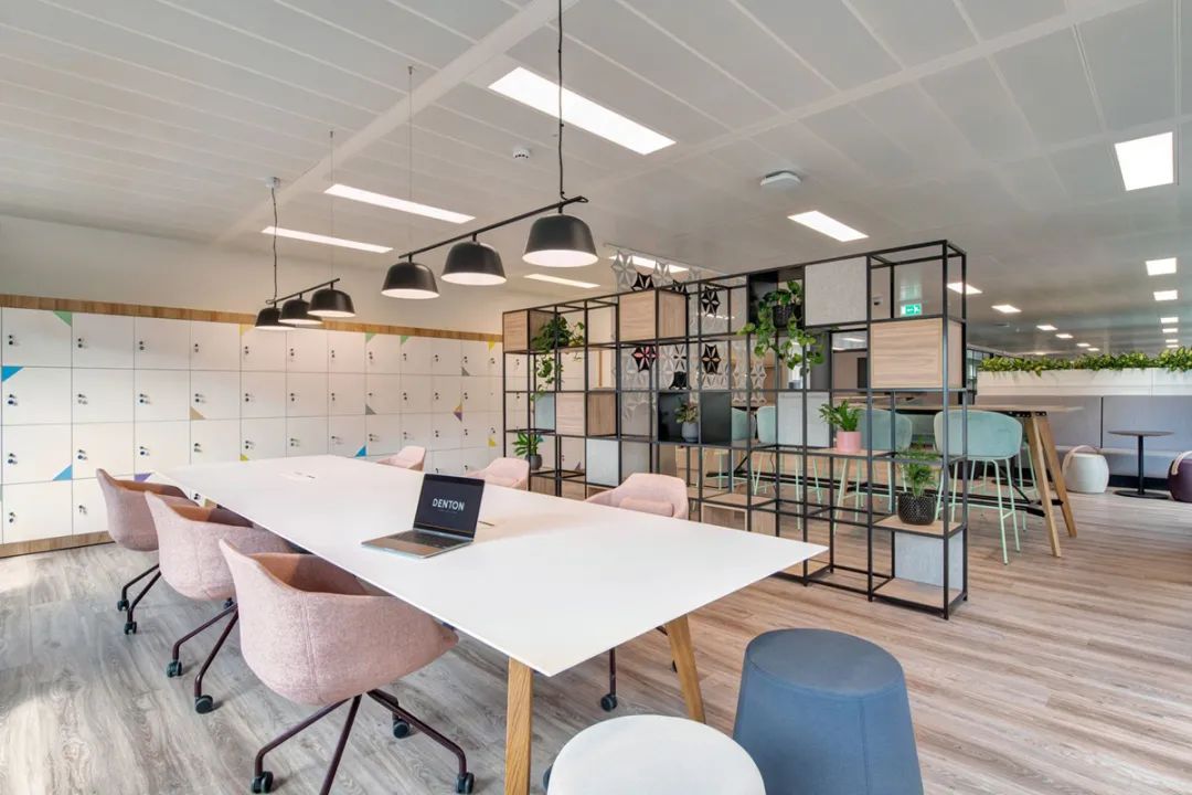 NetApp 英国温莎办公室设计丨DENTON-18