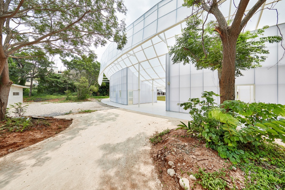 台中花博游客中心 | 轻盈与自然的和谐共舞-19