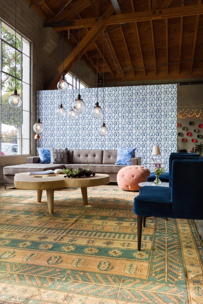 [专卖店] a tour of aphro chic's stylish show home at helms bakery-0