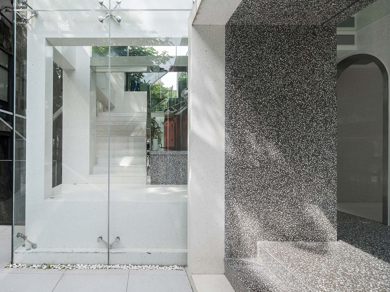 广州 XROOM 创意办公空间丨中国广州丨在于空间设计-32