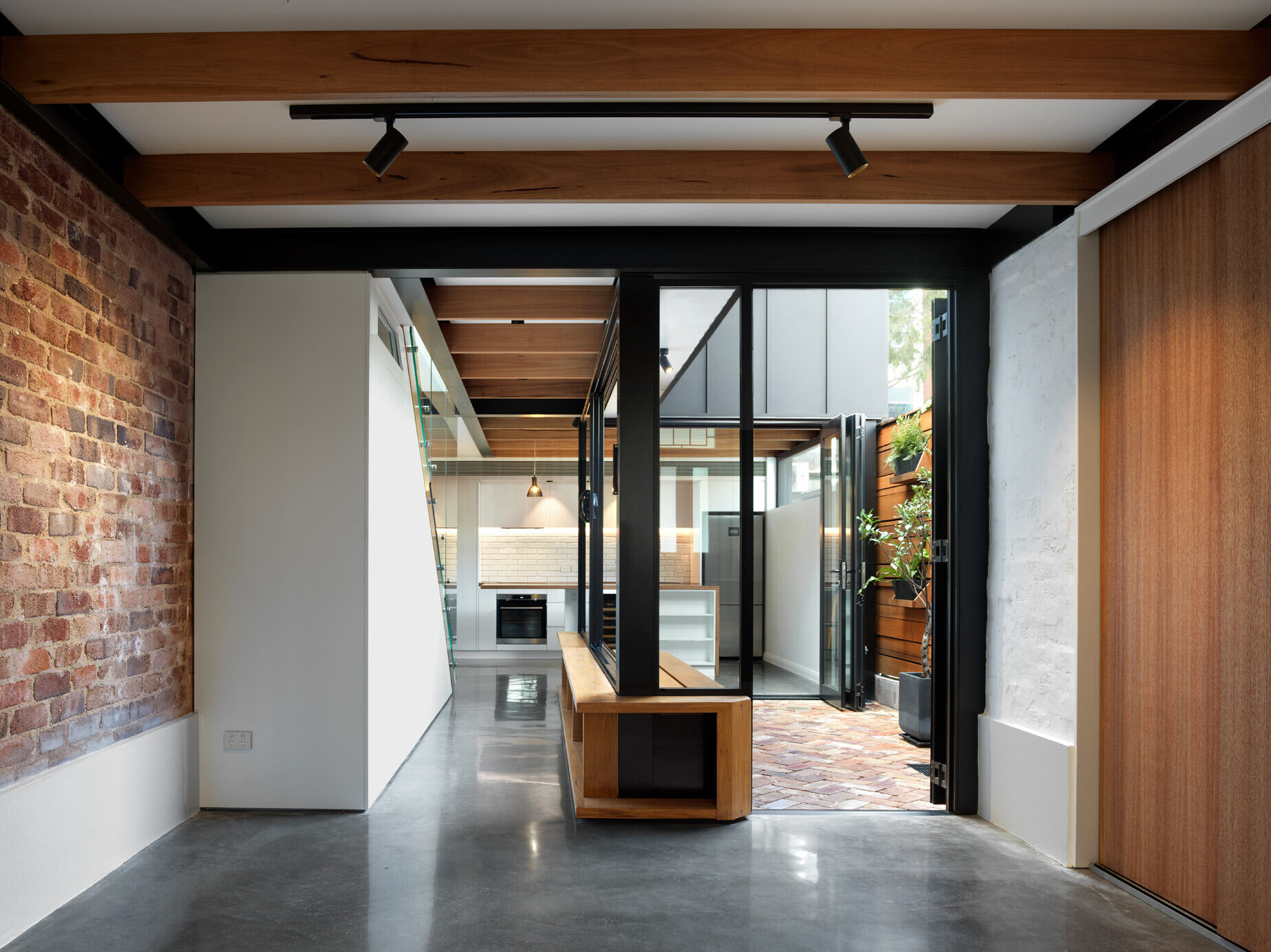 悉尼 Ultimo Courtyard House丨澳大利亚新南威尔士丨Thodey Design Architects-14