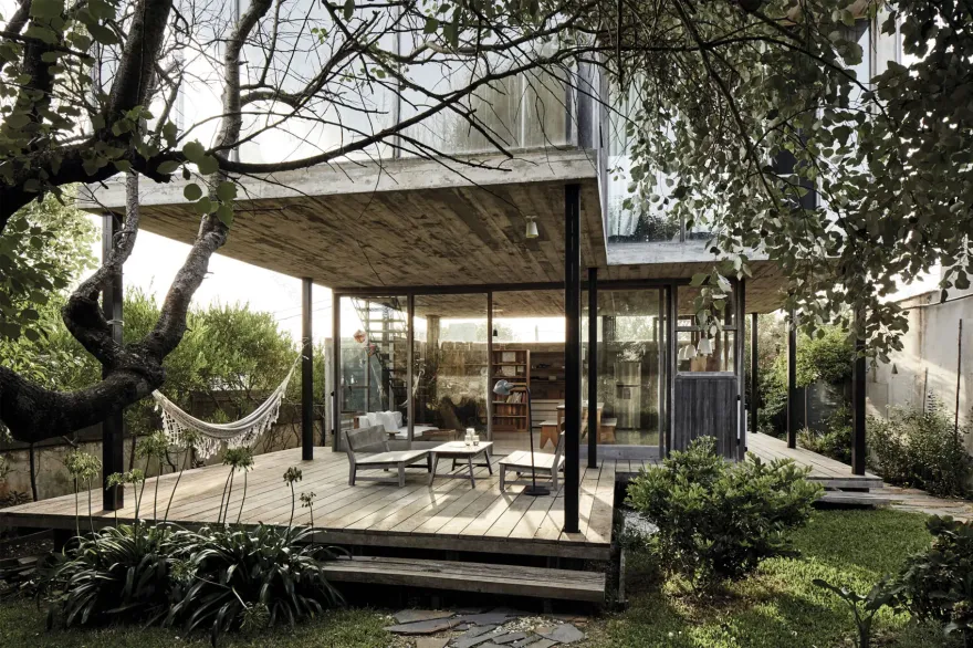 乌拉圭海滨的简约混凝土建筑 | Sticotti 的完美设计-1