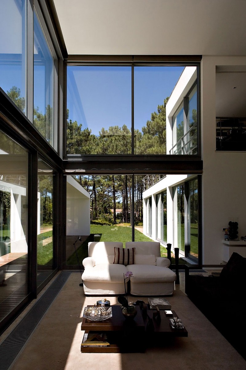 Casa Do Lago by Frederico Valsassina Architects-29