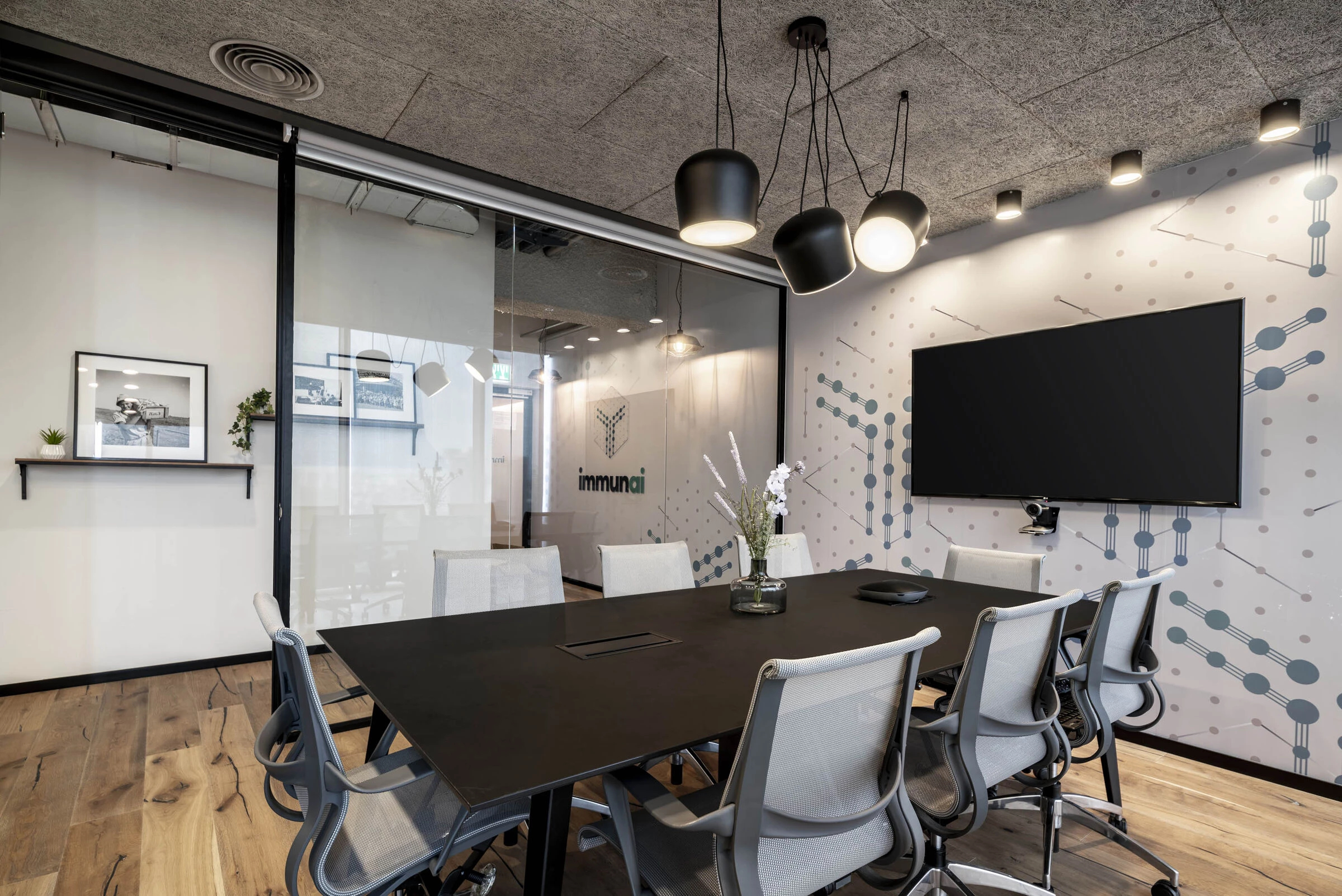 Immunai 以色列办公室 | 温暖木质空间中的几何趣味-9