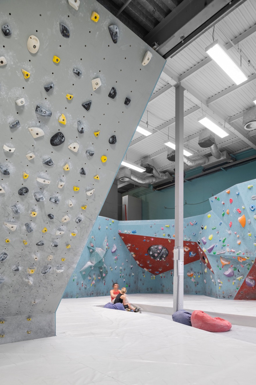 引力攀岩吧(Gravity Boulder Bar)-10