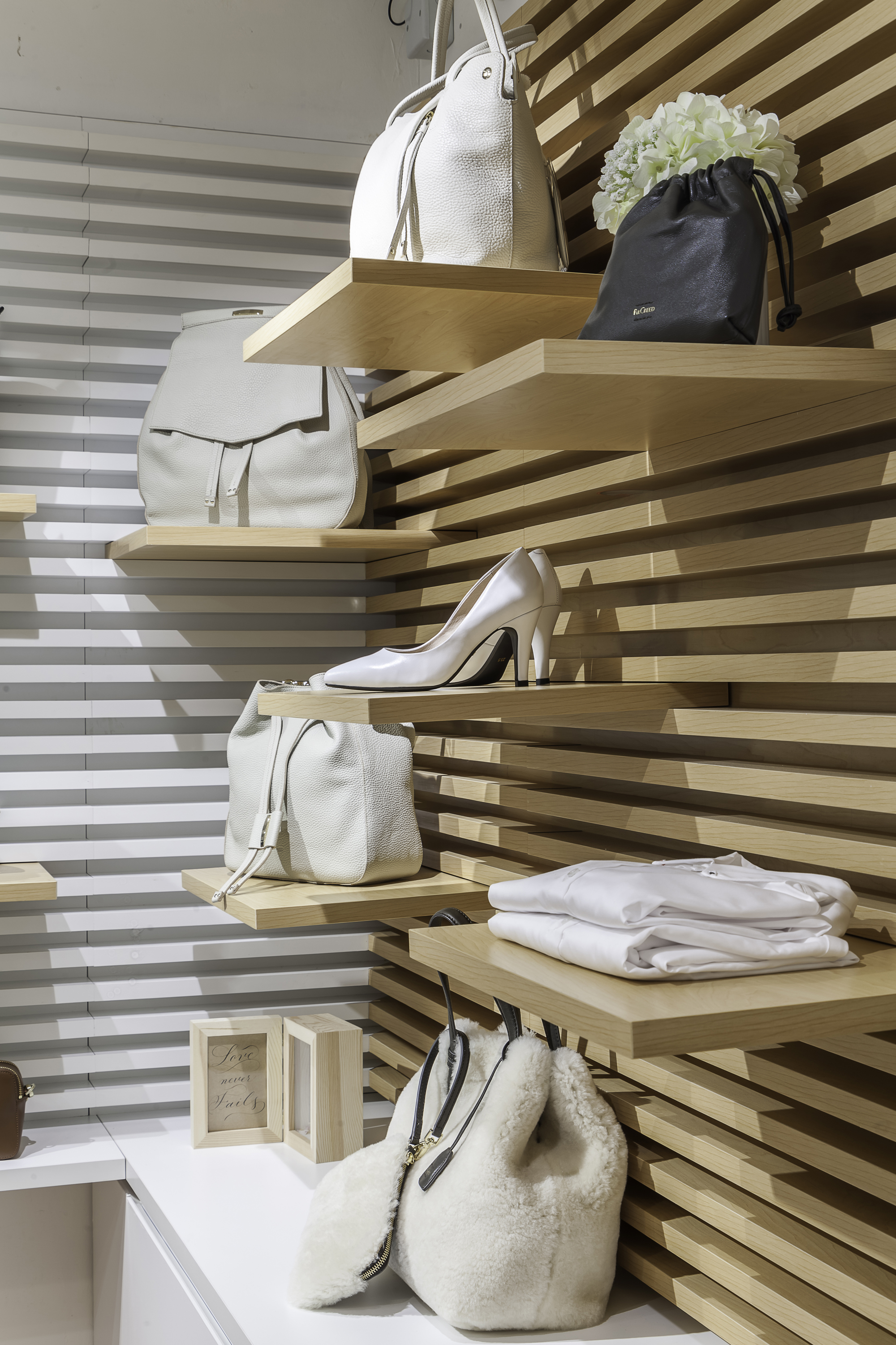 香港 RIL CREED 旗舰店-16