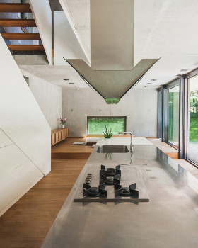 柏林 House M · 日德家庭的智能环保住宅丨德国柏林丨Peter Ruge Architekten GmbH 等