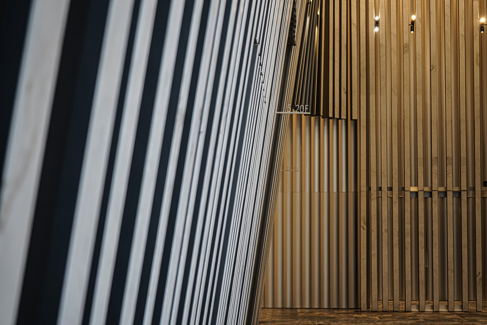 飞腾生活塔（注：FTLIFE可能是特定的品牌名、公司名等，此翻译仅按一般推测，Tower常见为塔的意思 ） -17