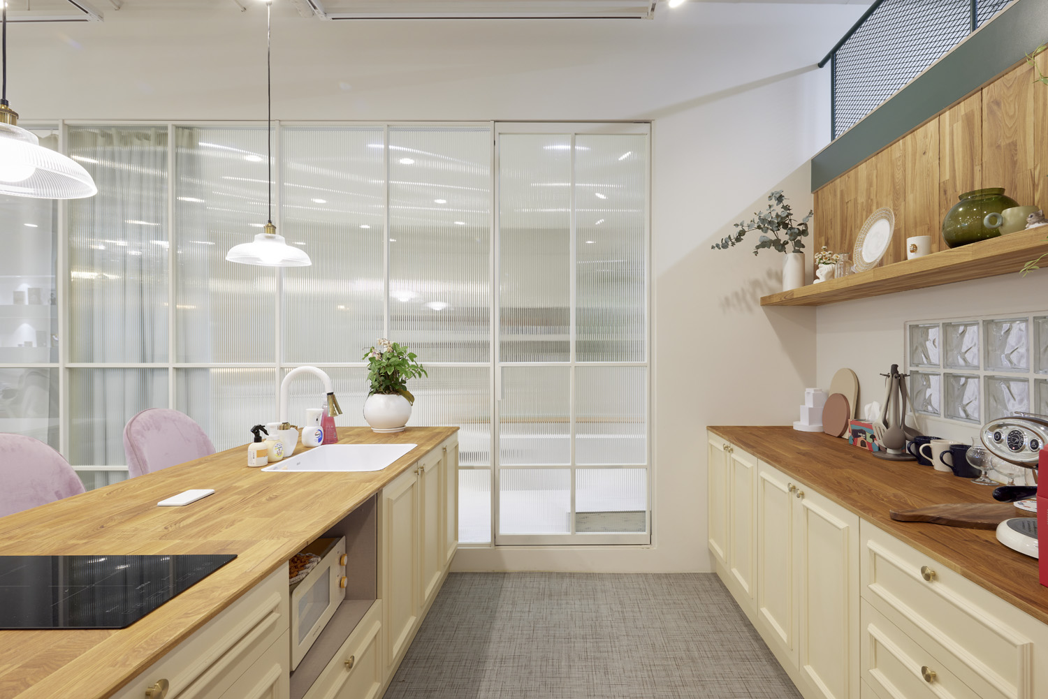 白色时尚，37 平米知识产业中心-15