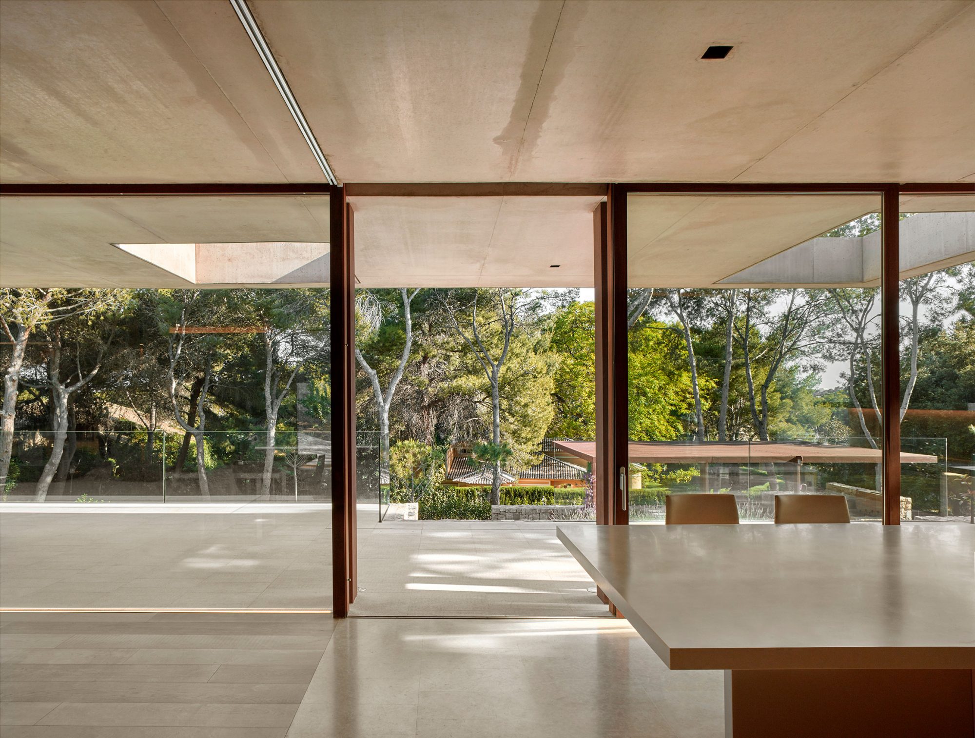 Home in the Pine Forest Ramón Esteve-14