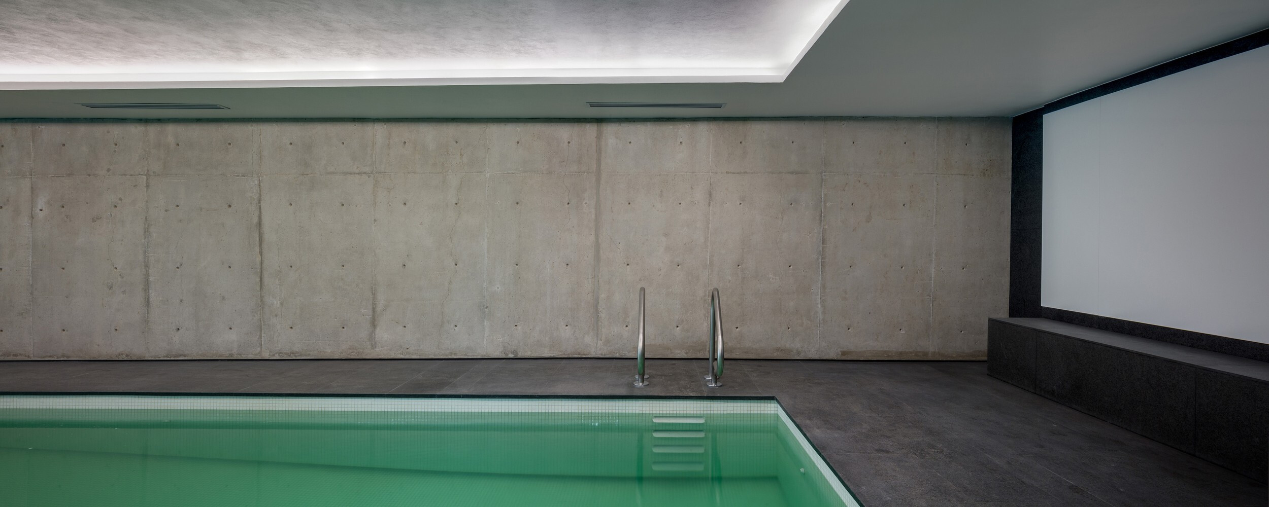 墨西哥城市区里的绿色家园-18