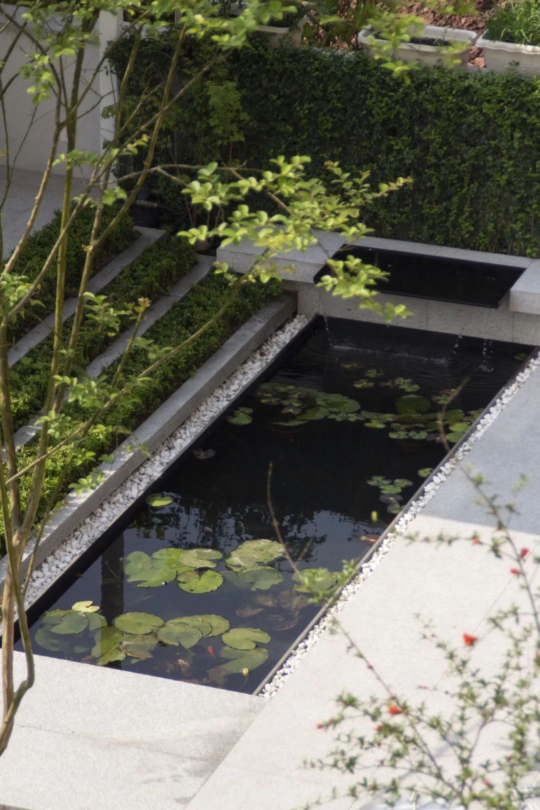 嘉陵江畔的「叠级线条」庭院丨MUSO 设计-55