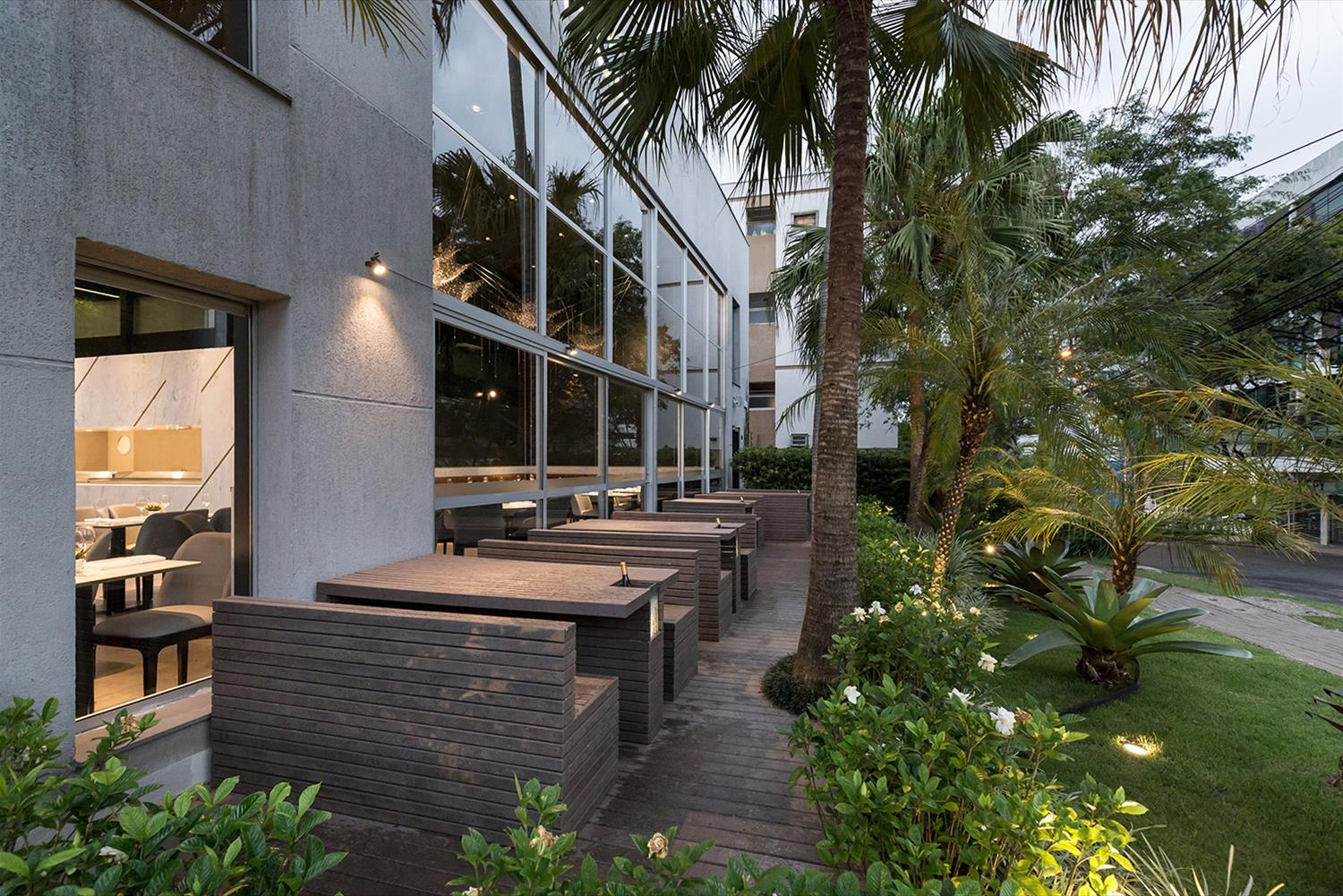 Sushi Mokai Platinum 餐厅的创新设计-13