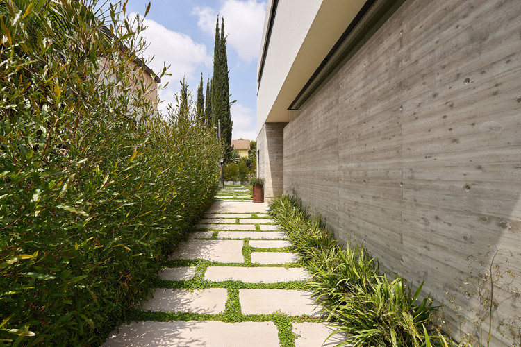 简约乡村风,花园与住宅和谐共生-13