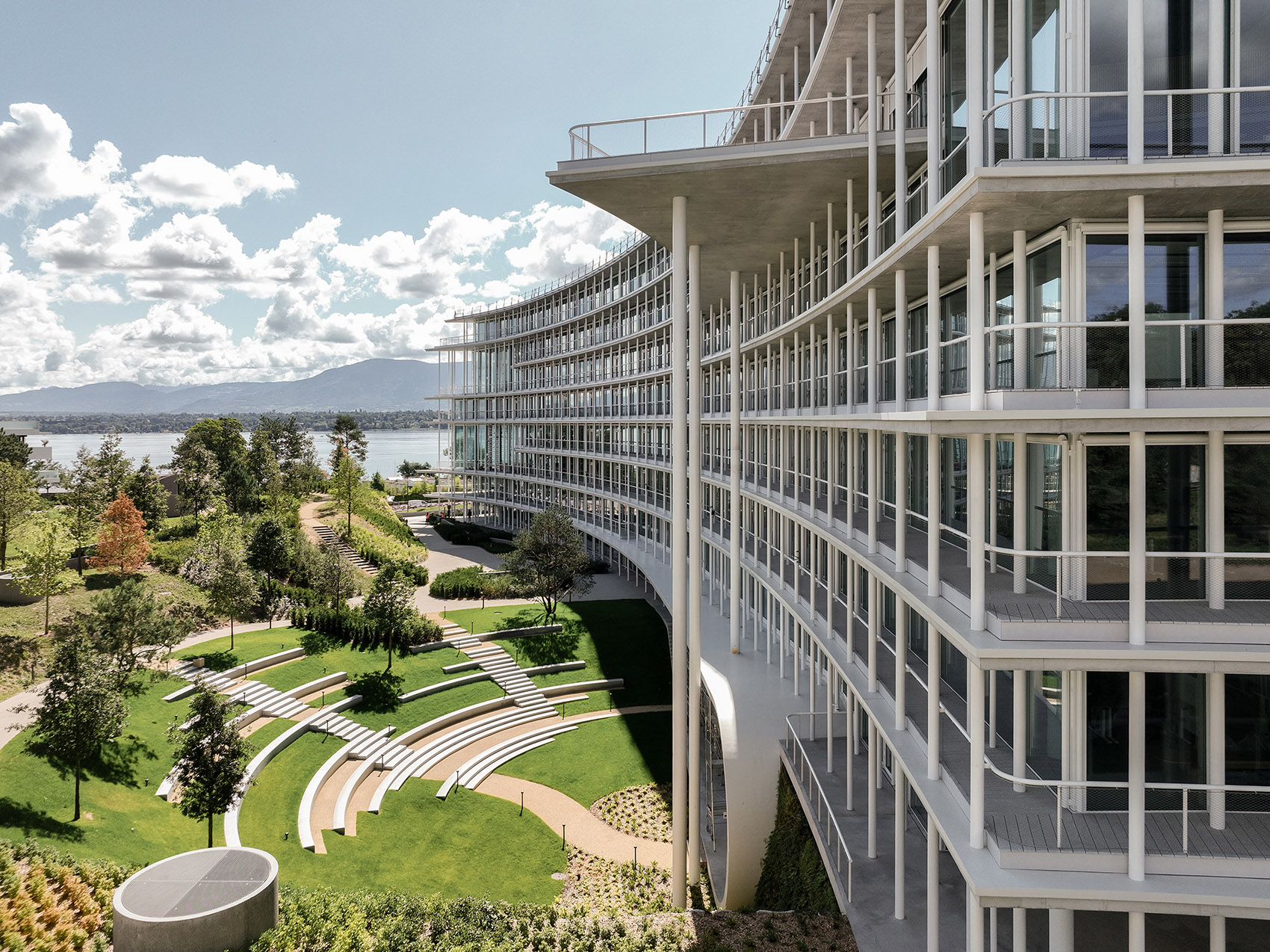 隆奥银行全新“One Roof”总部丨瑞士日内瓦丨Herzog & de Meuron-6