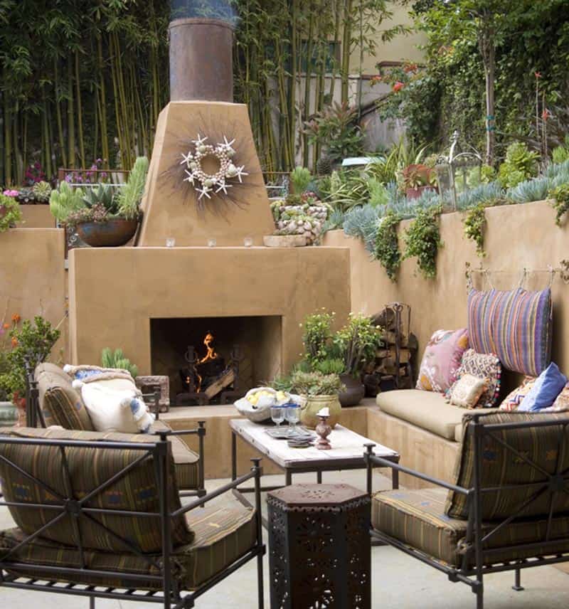 18 Awesome Tropical Outdoor Spaces For A Relaxing Backyard Oasis-15
