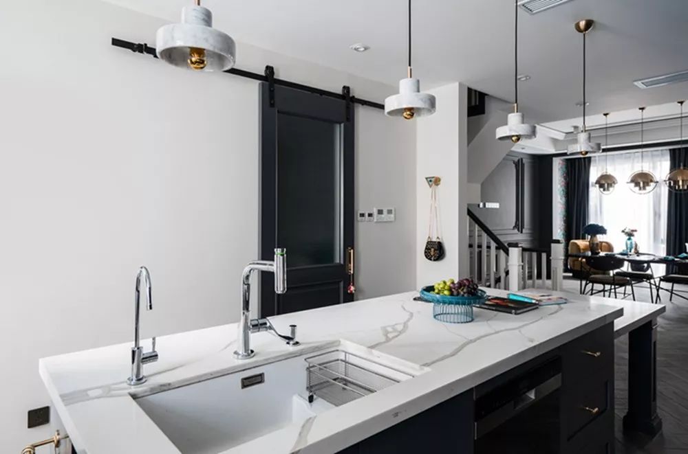 80后辣妈的魔性装修，280㎡摩登现代  韩鸣-25