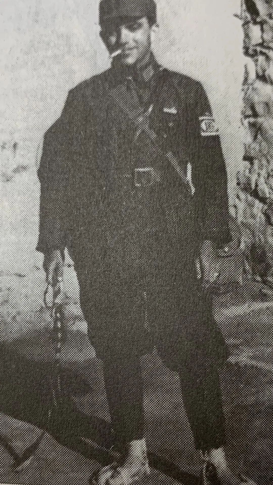 你知道是谁帮助新华社发出了第一条英文电讯？-51