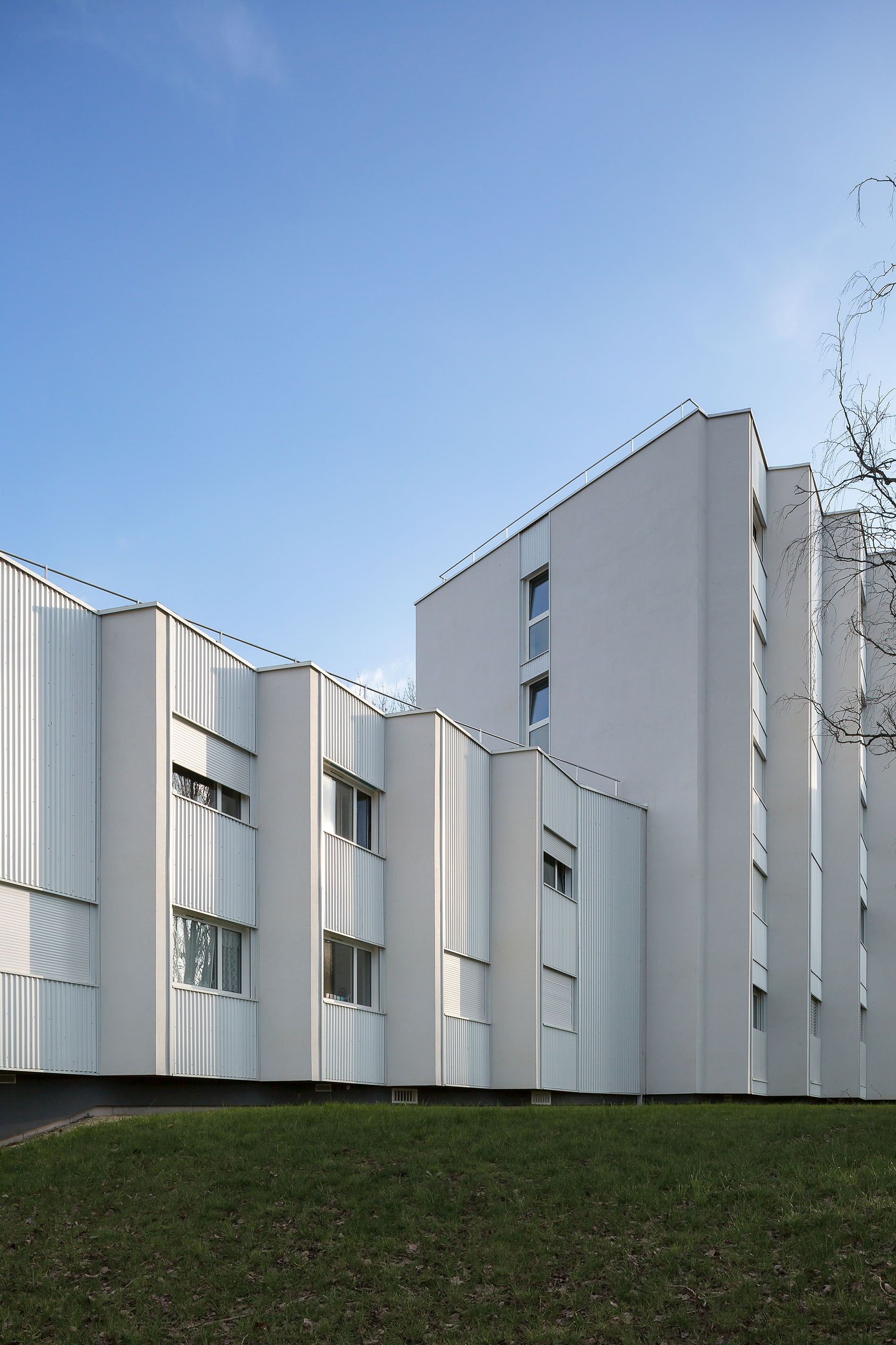 CROUS蒙普莱西尔学生公寓E楼改造项目丨法国丨A3architectures,Eléonore Nicolas等-5