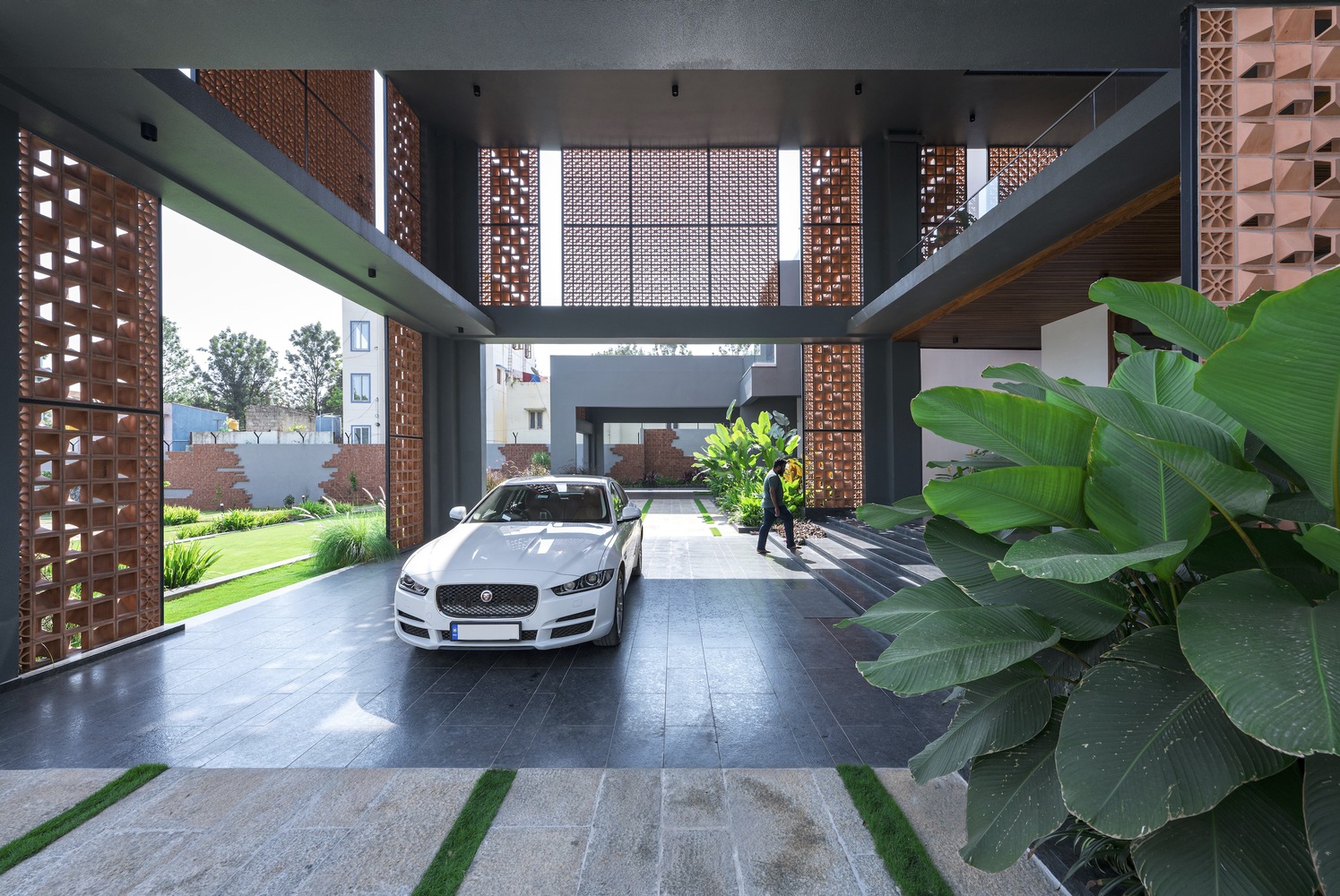 绿意盎然的生态住宅 · Manjodaya House丨印度班加罗尔-9