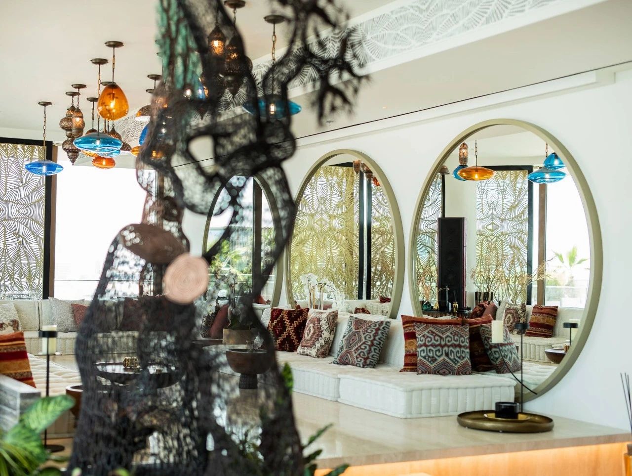 现代美学波西米亚风住宅室内实景图-13