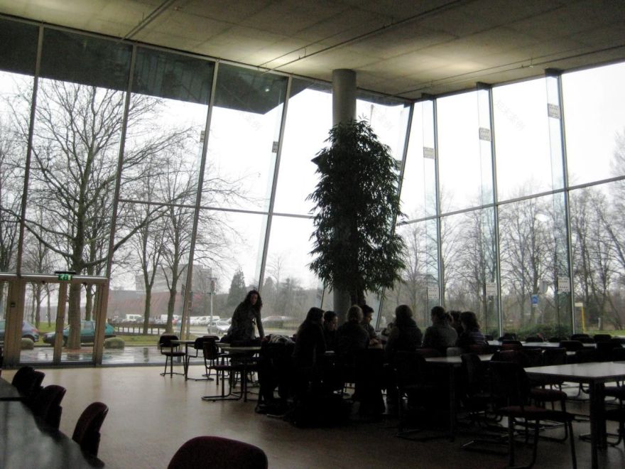 OMA Utrecht 教育大楼 | 折叠空间与功能融合的创新设计-8