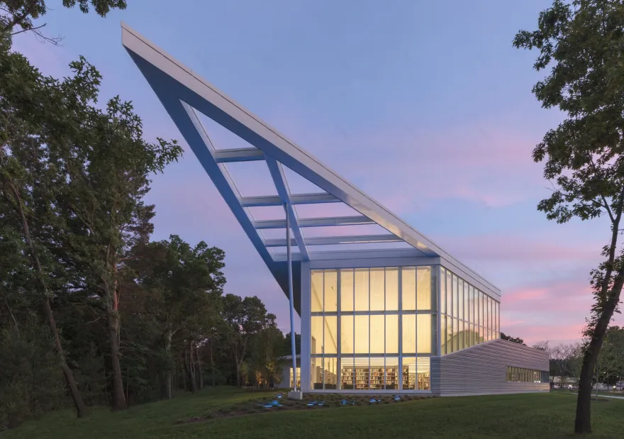 Christa McAuliffe 图书馆丨美国丨Finegold Alexander Architects-14