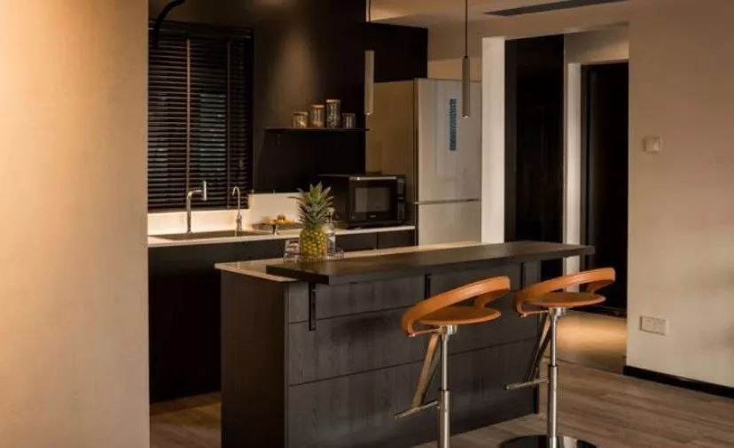 90 后空巢青年的自由无束家居设计-32