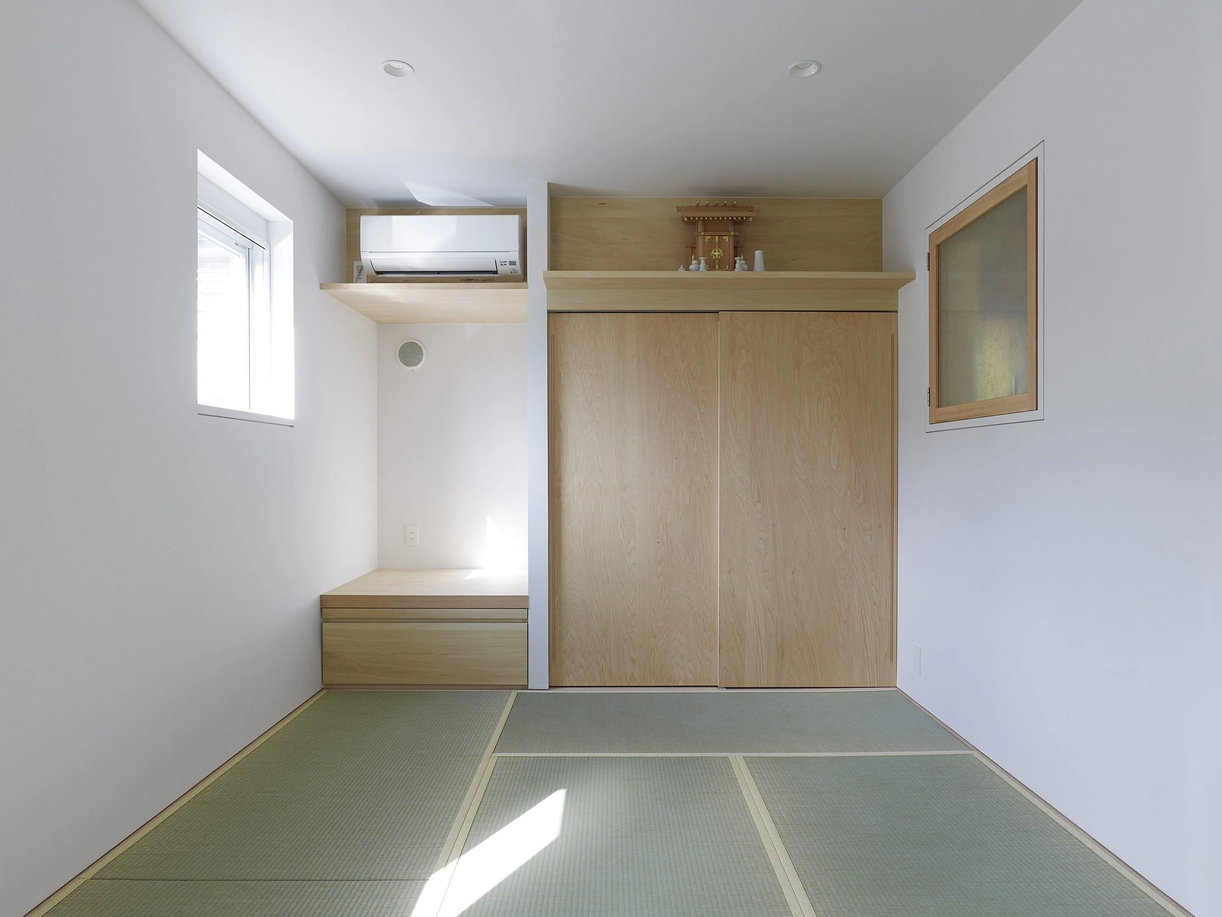 Sendai 山间“horizontal house”-18