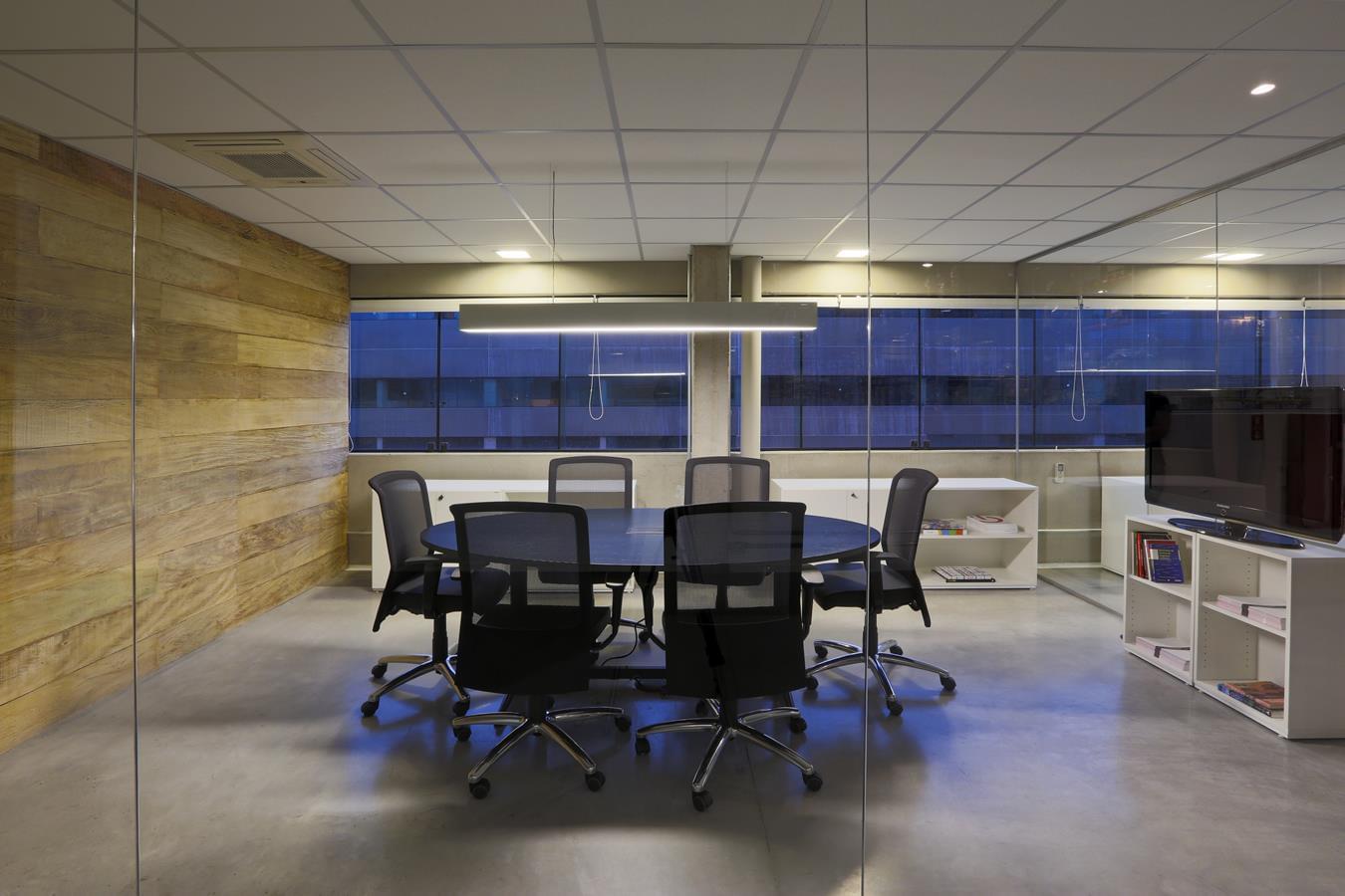 泰勒斯系统办公室-12