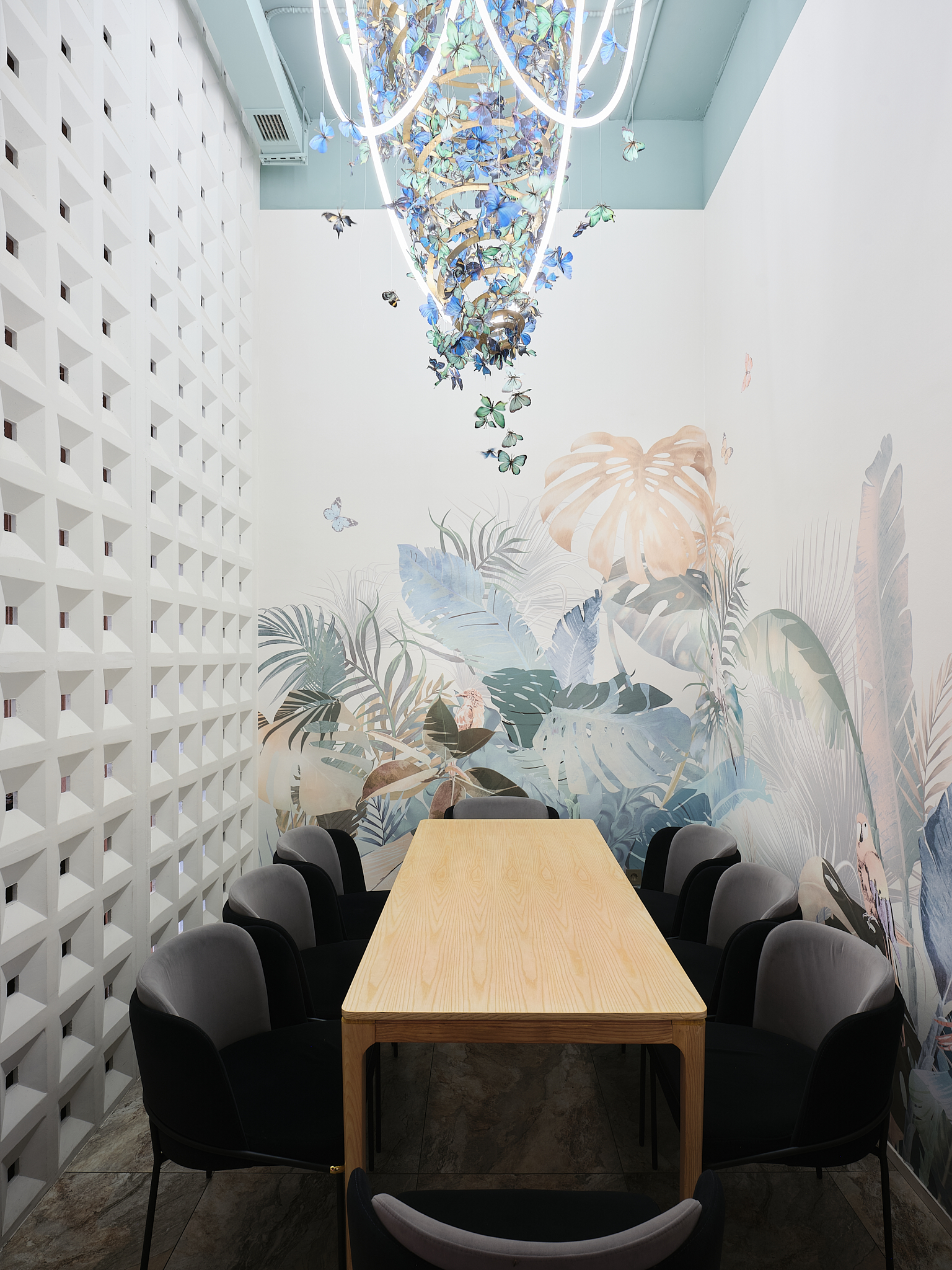 Restaurant. Realization-5