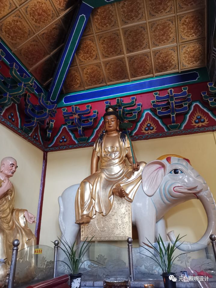 佛 · 光 | 道吾山护国兴华禅寺灯光改造-71