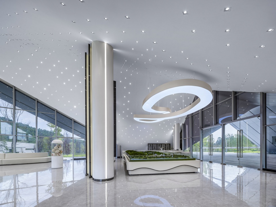 阆中赛城游客中心 | 山水间的现代飞翼-56