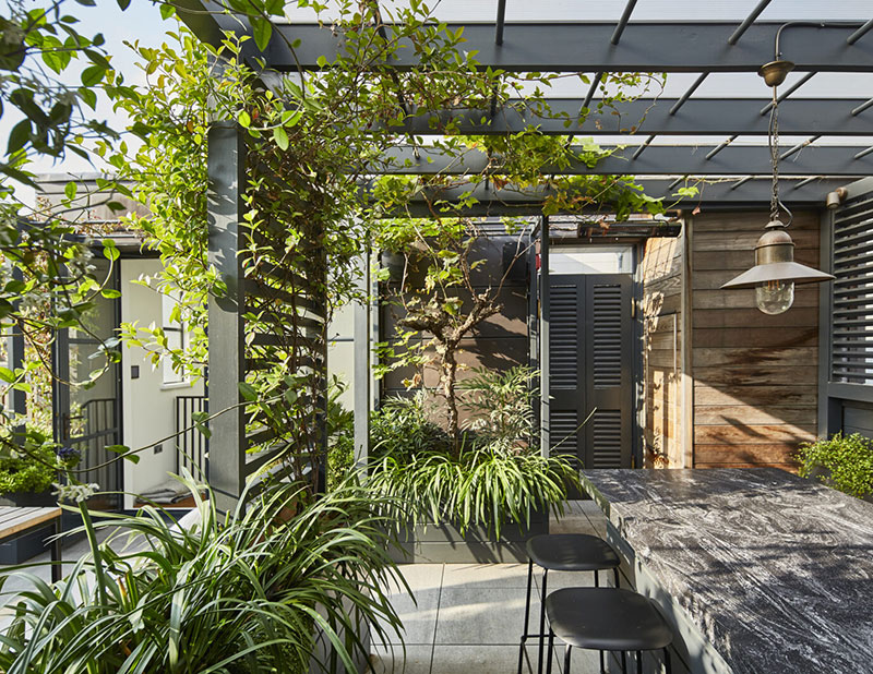 伦敦百年啤酒厂变身的工业风时尚家居-26