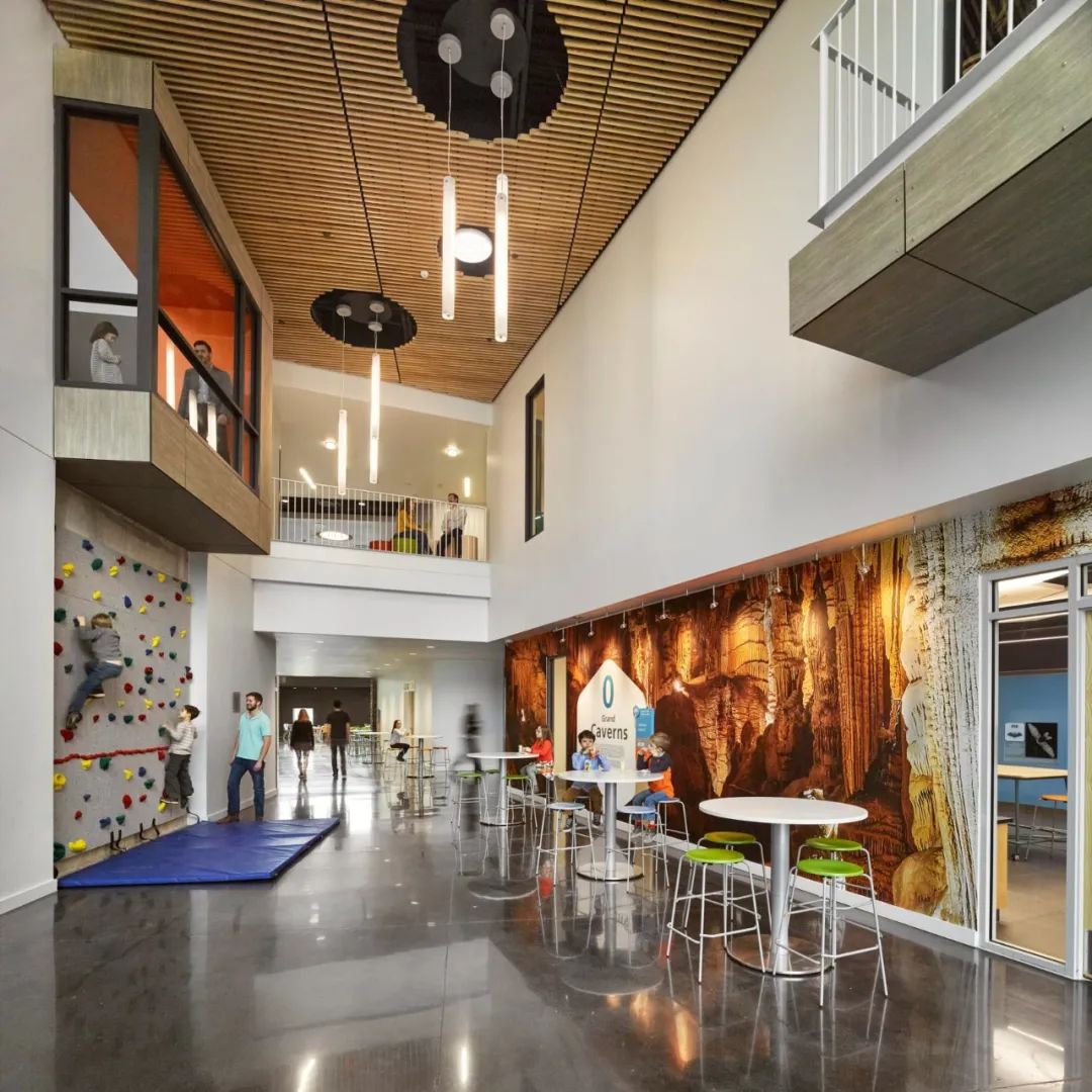 贝尔蒙特走读学校谷仓丨美国丨U tile,Inc-36