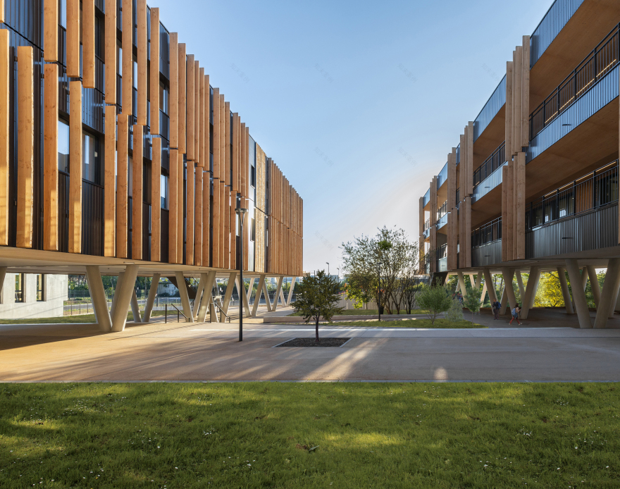 Port Marianne 中学丨法国蒙彼利埃丨A+Architecture 和 AMG Architectes-8