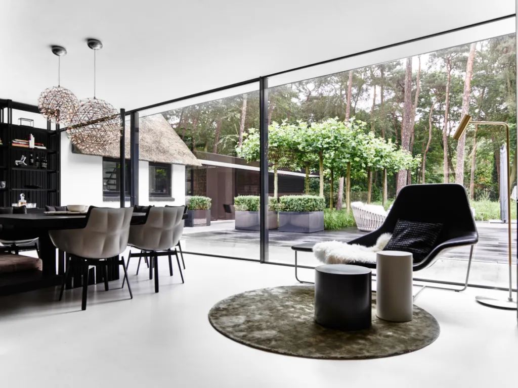 现代极简河畔别墅丨GrantJohnson-70