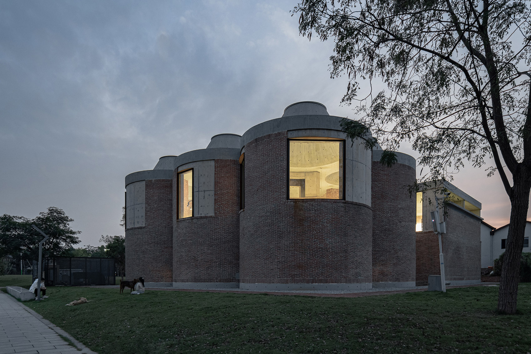 后湖艺术园麦垛空间丨中国长沙丨地方工作室+湖南大学设计研究院有限公司-58