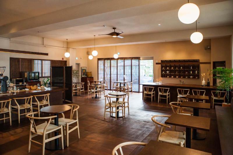 日式风格 120 平咖啡厅，打造城市休憩空间-3