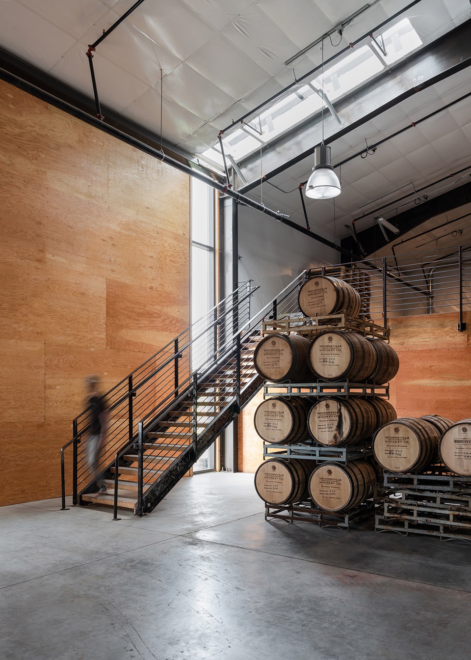 华盛顿Woodinville Whiskey酒厂丨美国华盛顿丨Graham Baba Architects-36