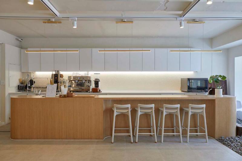 20 平米温馨甜品咖啡厅，打造温暖空间-20